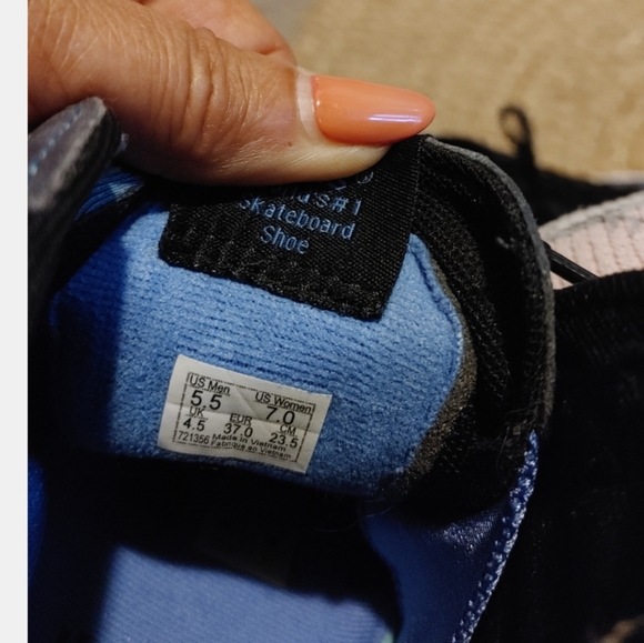 New Vans x Harry Potter Transfiguration ComfycushSk8-Hi Sz.7 - Picture 8 of 10